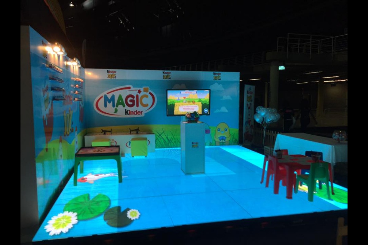 Custom expo stand cape town Custom illuminated kids expo stand with LED flooring