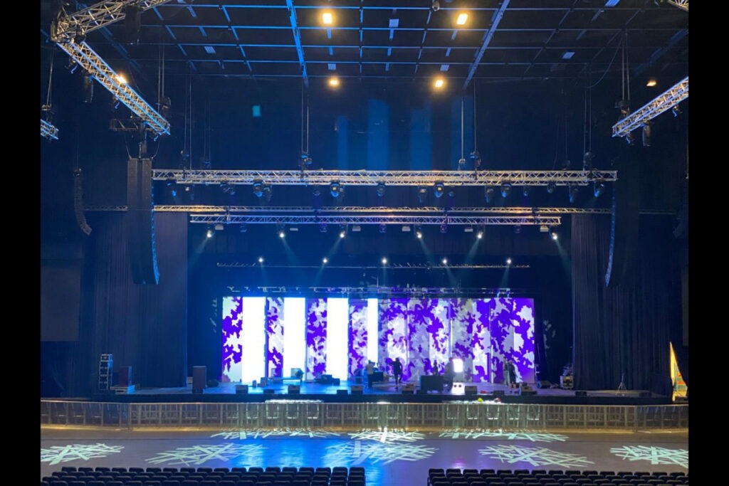 LED pillar visuals on theatre stage