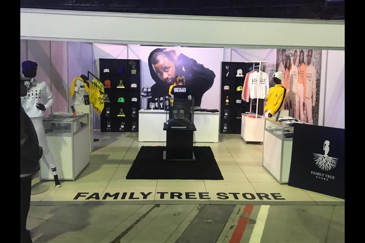 Retail clothing expo stand with full product display
